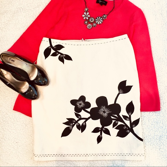 Ann Taylor Dresses & Skirts - Ann Taylor Linen Skirt